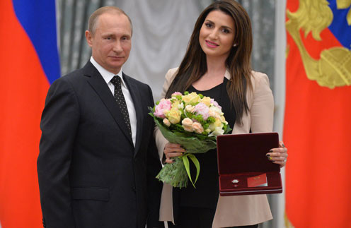 Жасмин получила звание Заслуженного артиста РФ от Владимира Путина