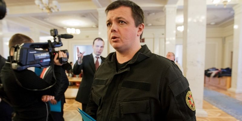Семенченко в очередной раз обвинил командование во вранье