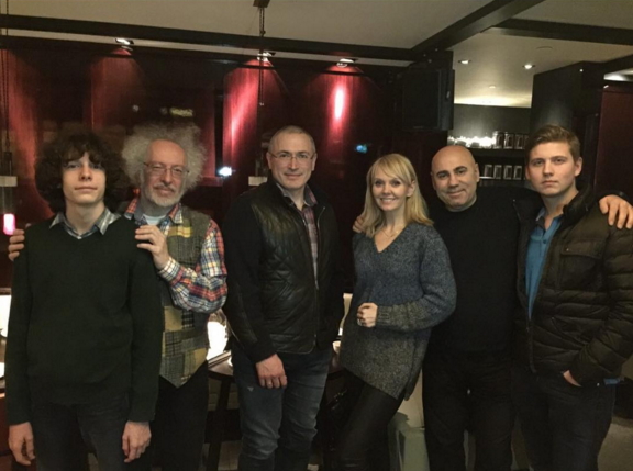Певица Валерия и Михаил Ходорковский вместе отдыхают в Лондоне