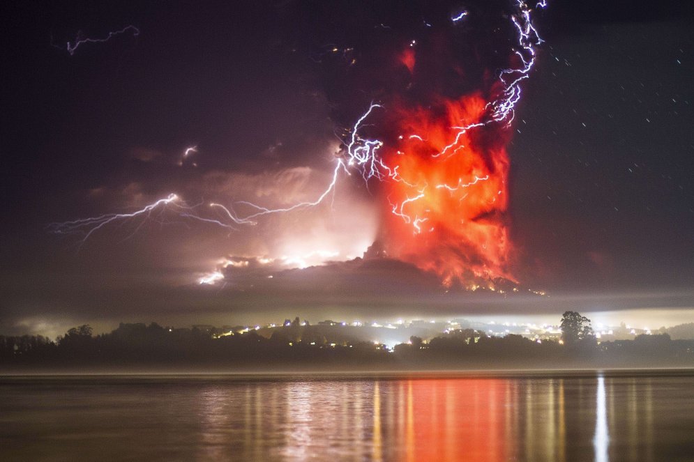 В Чили проснулся вулкан Кальбуко