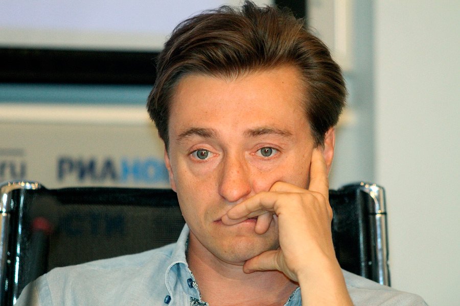 Сергей Безруков опять решил судиться с журналистами